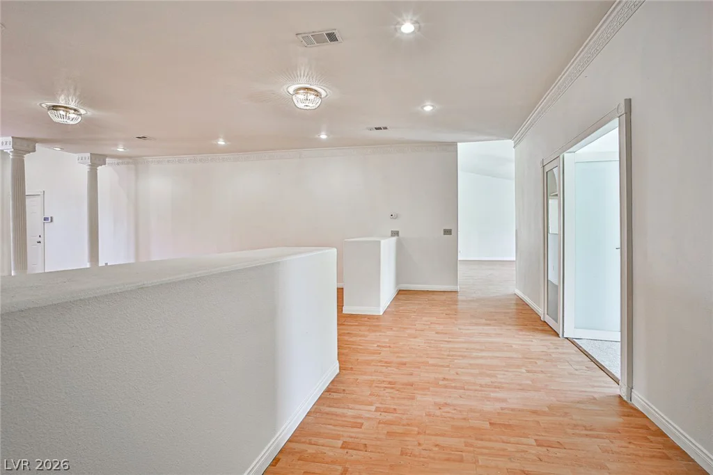 6970 Eldora, Las Vegas, NV 89117