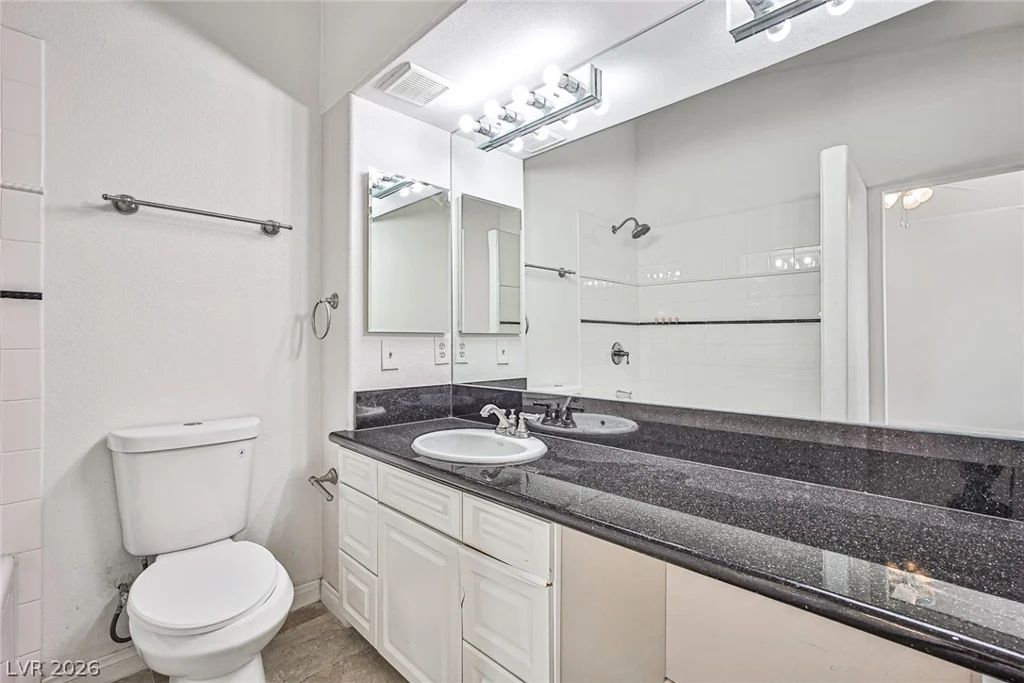 6970 Eldora, Las Vegas, NV 89117
