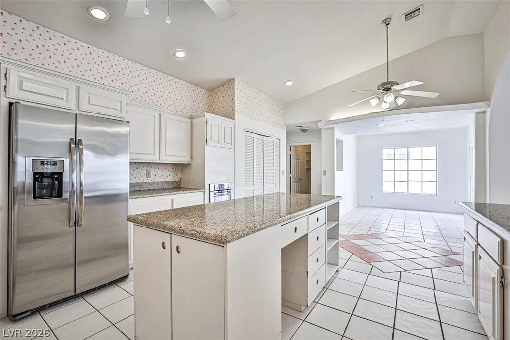 6970 Eldora, Las Vegas, NV 89117