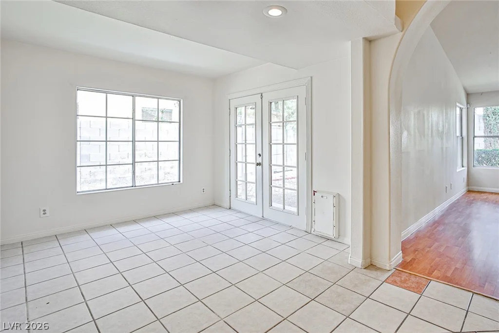 6970 Eldora, Las Vegas, NV 89117