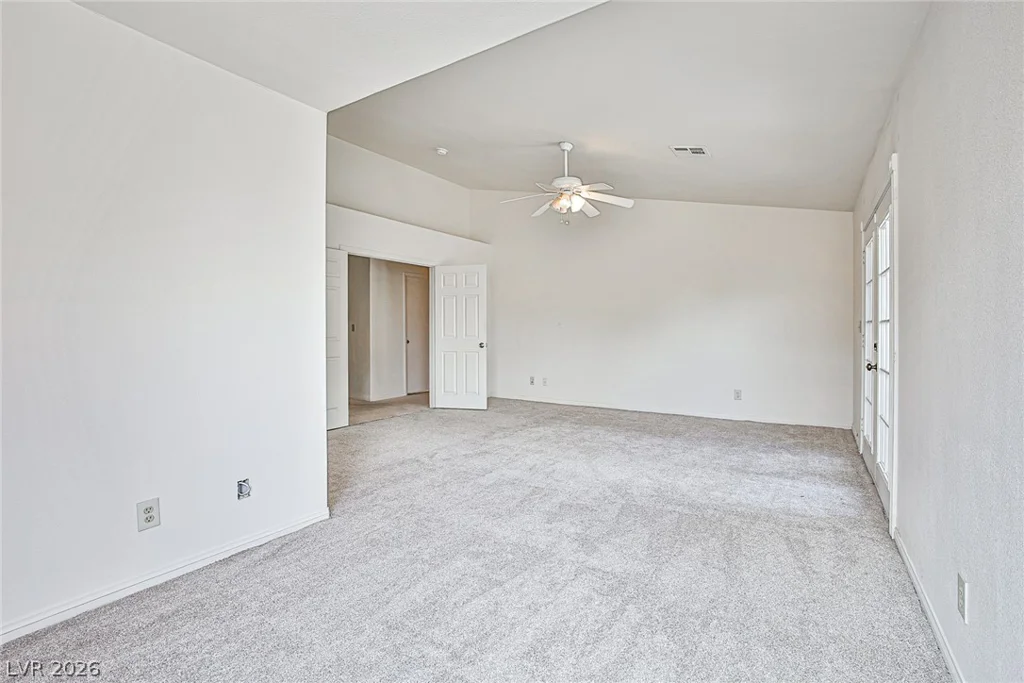 6970 Eldora, Las Vegas, NV 89117
