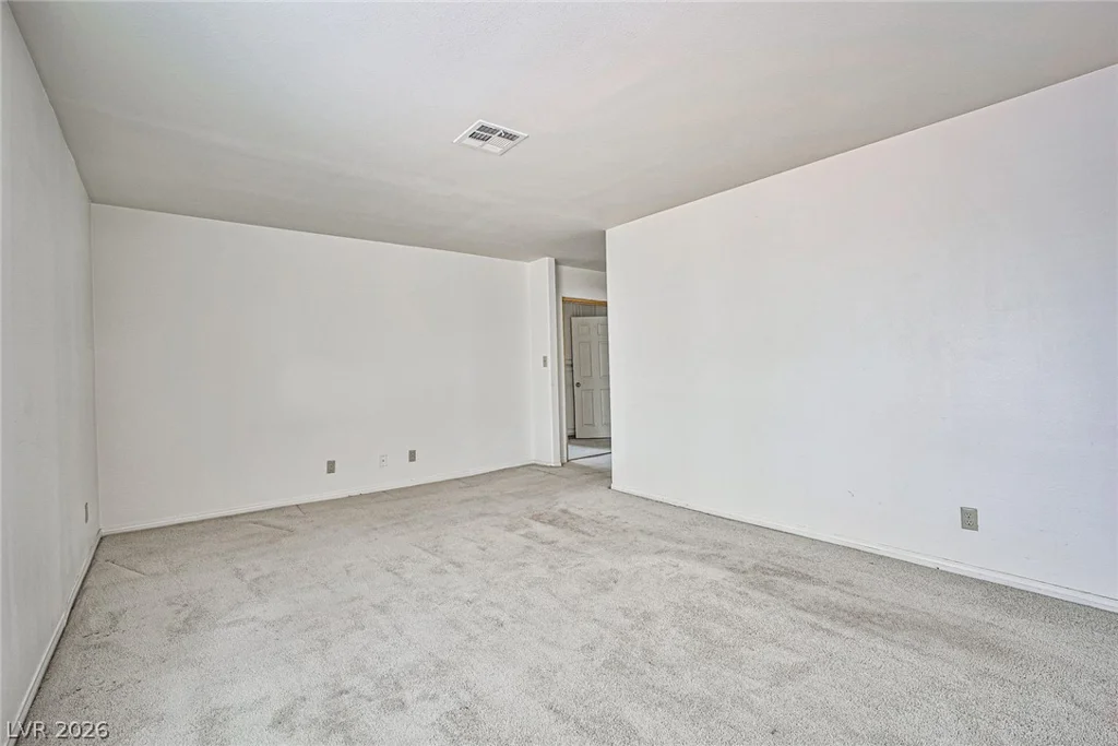 6970 Eldora, Las Vegas, NV 89117