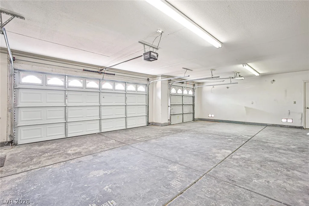 6970 Eldora, Las Vegas, NV 89117