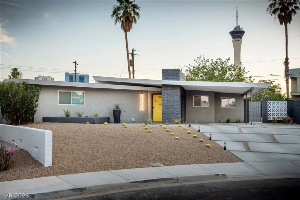 1814 8th, Las Vegas, NV 89104