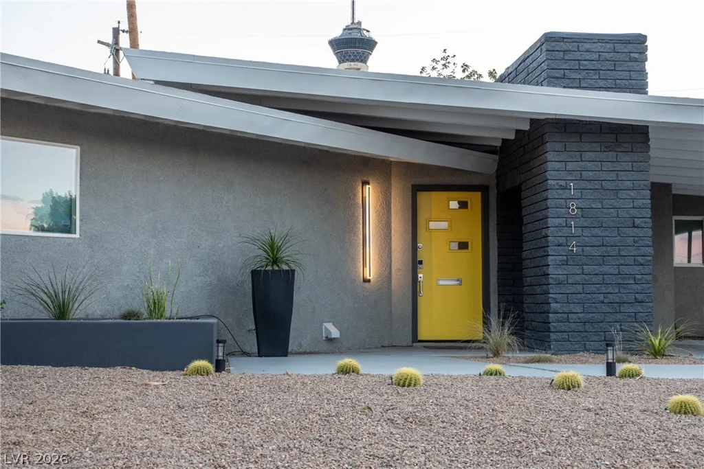 1814 8th, Las Vegas, NV 89104