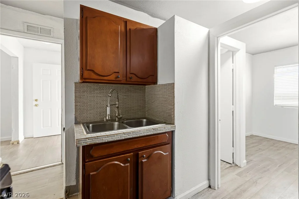 4433 Cool Valley, Las Vegas, NV 89110