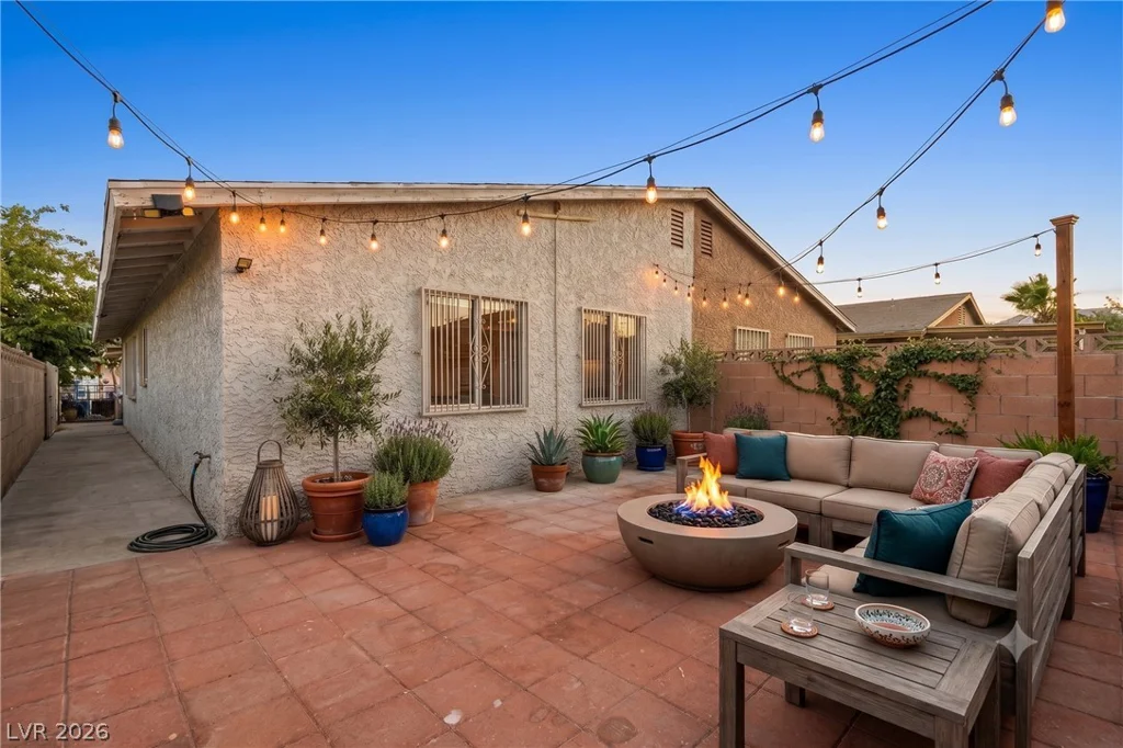 4433 Cool Valley, Las Vegas, NV 89110
