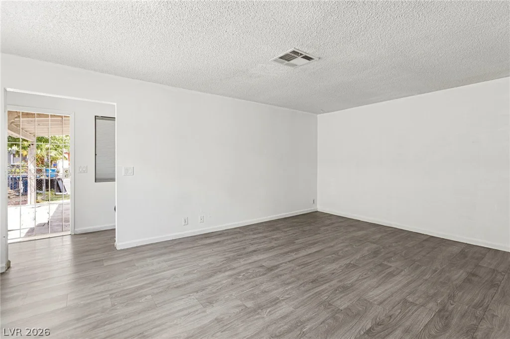 4433 Cool Valley, Las Vegas, NV 89110