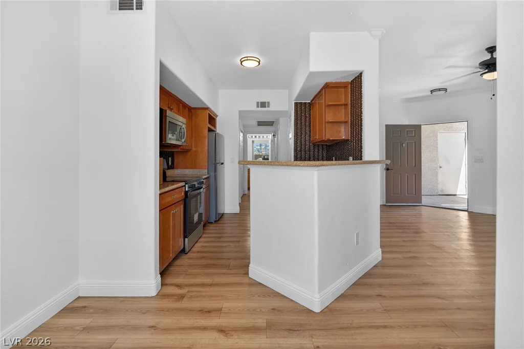 4400 Jones, Las Vegas, NV 89103