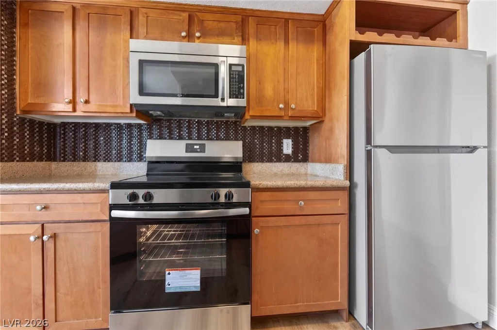 4400 Jones, Las Vegas, NV 89103