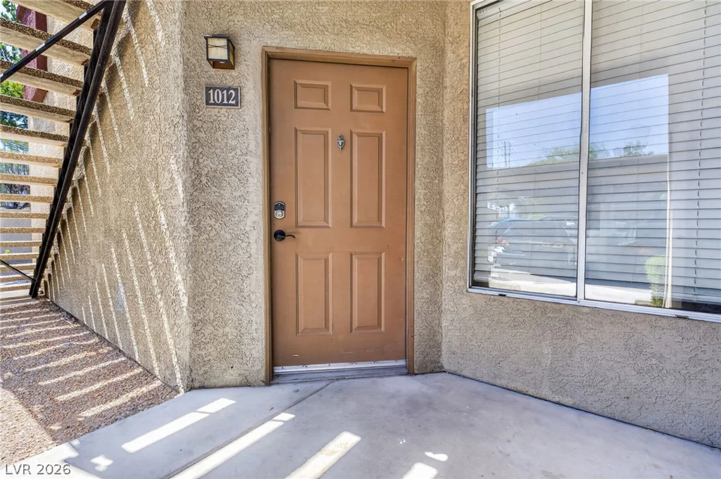 4400 Jones, Las Vegas, NV 89103