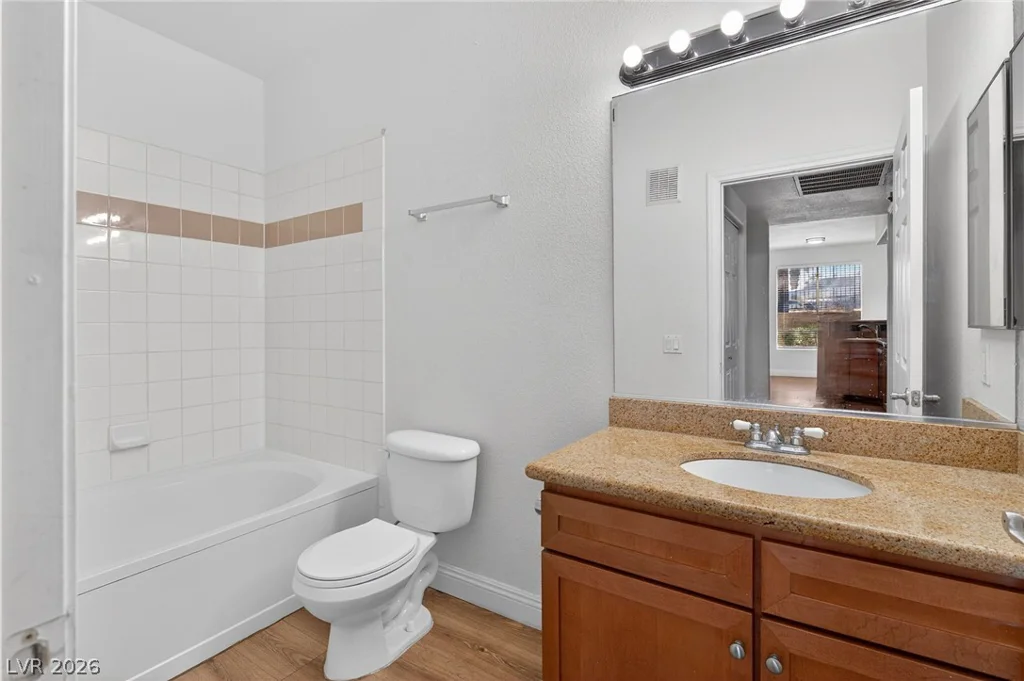 4400 Jones, Las Vegas, NV 89103