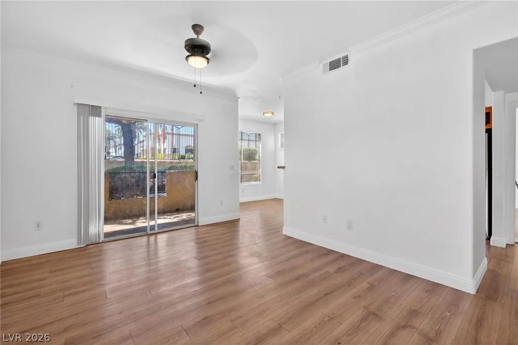4400 Jones, Las Vegas, NV 89103