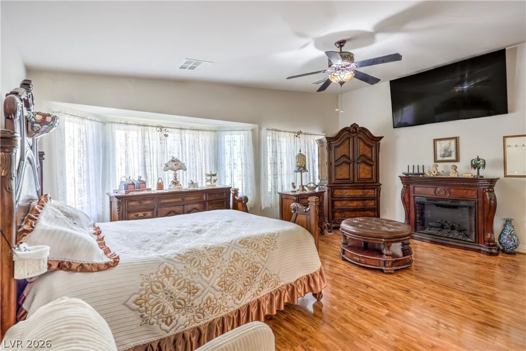 5832 Pirate Ship, North Las Vegas, NV 89031