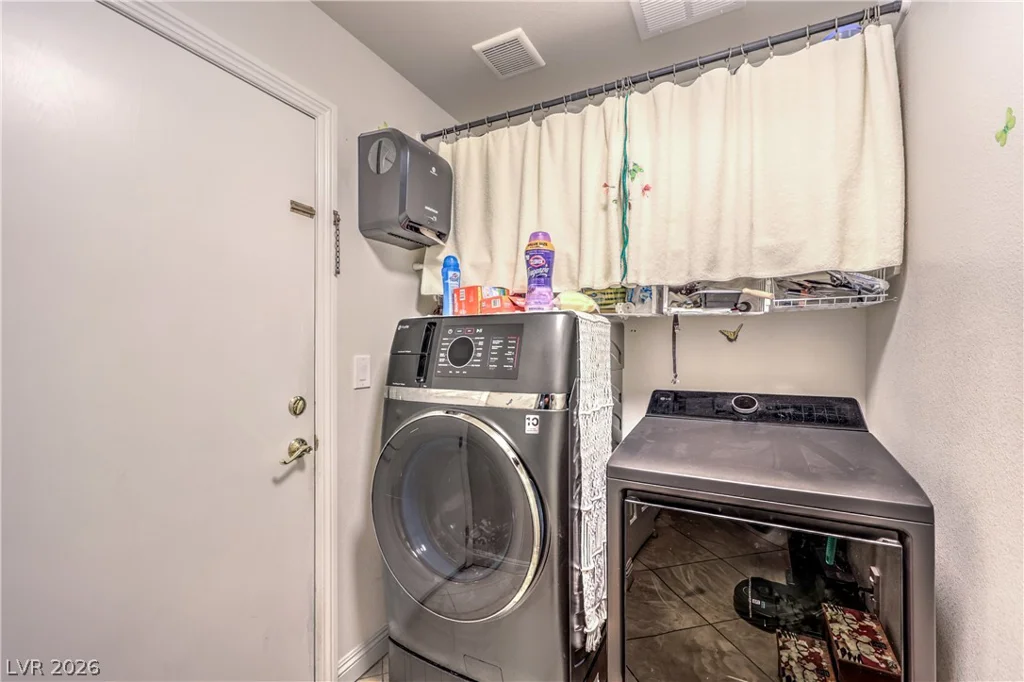 5832 Pirate Ship, North Las Vegas, NV 89031