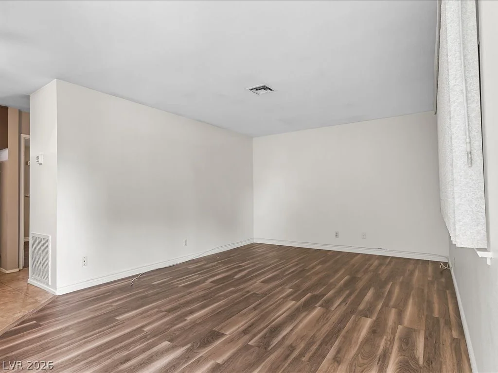 310 Greenbriar Townhouse, Las Vegas, NV 89121