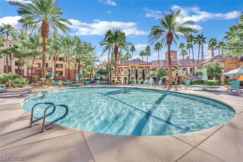 220 Flamingo, Las Vegas, NV 89169