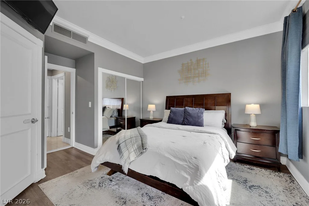 220 Flamingo, Las Vegas, NV 89169