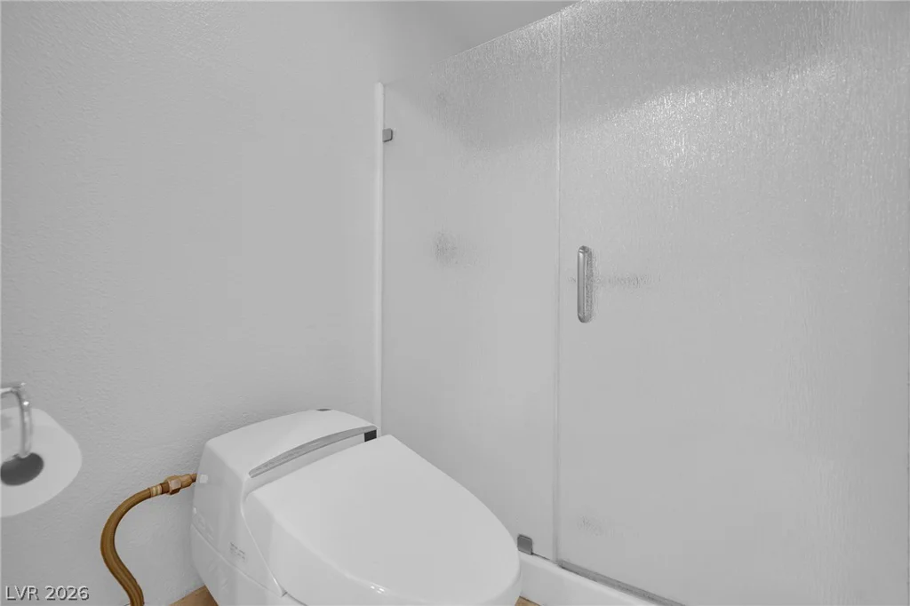 220 Flamingo, Las Vegas, NV 89169
