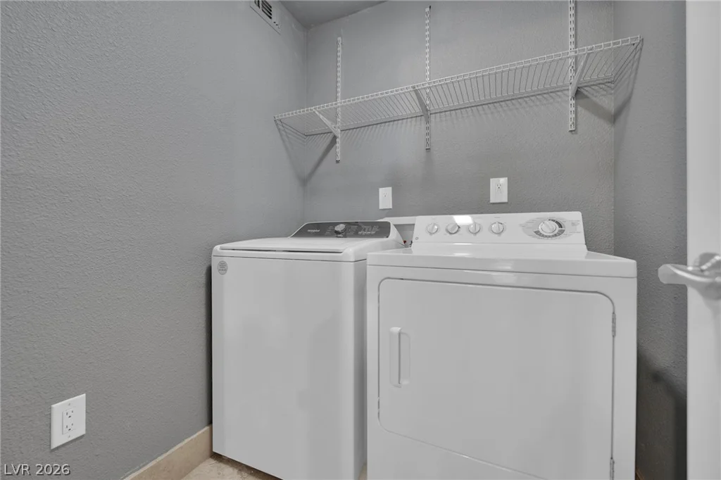 220 Flamingo, Las Vegas, NV 89169