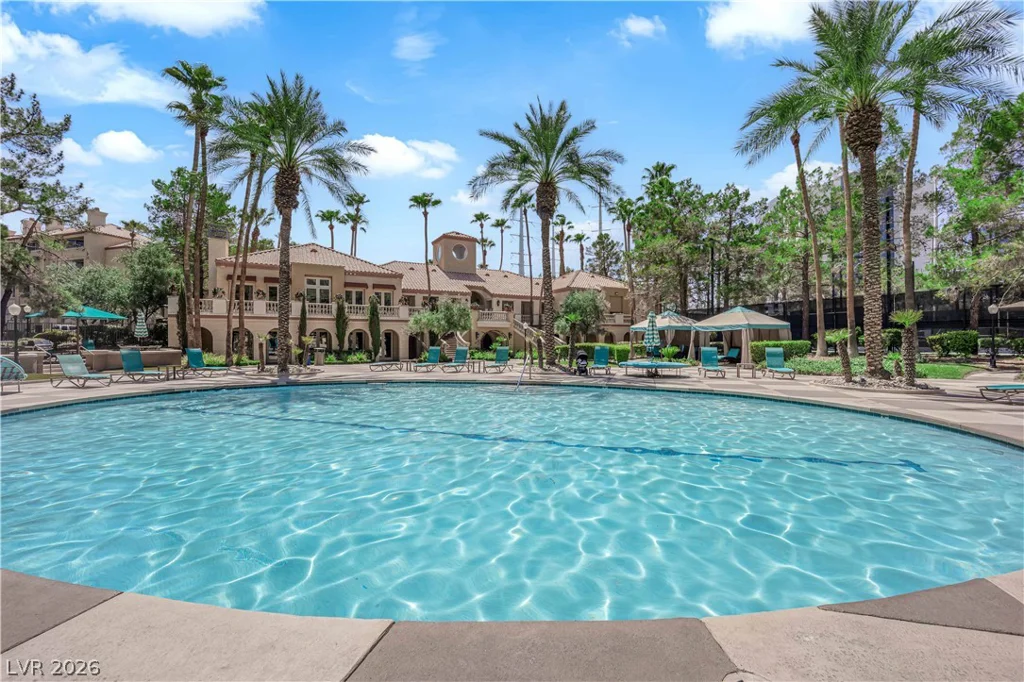 220 Flamingo, Las Vegas, NV 89169