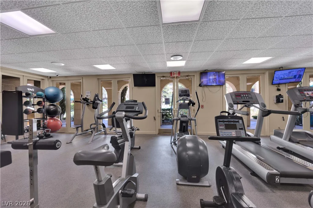 220 Flamingo, Las Vegas, NV 89169