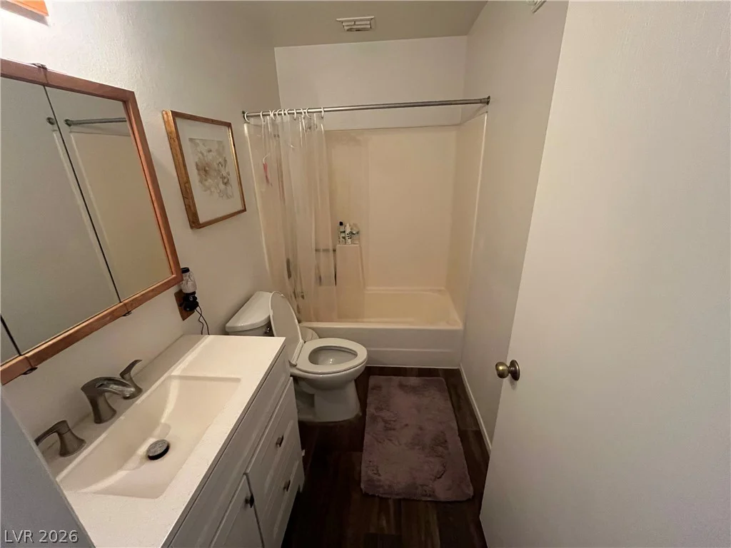 6412 Pearcrest, Las Vegas, NV 89108