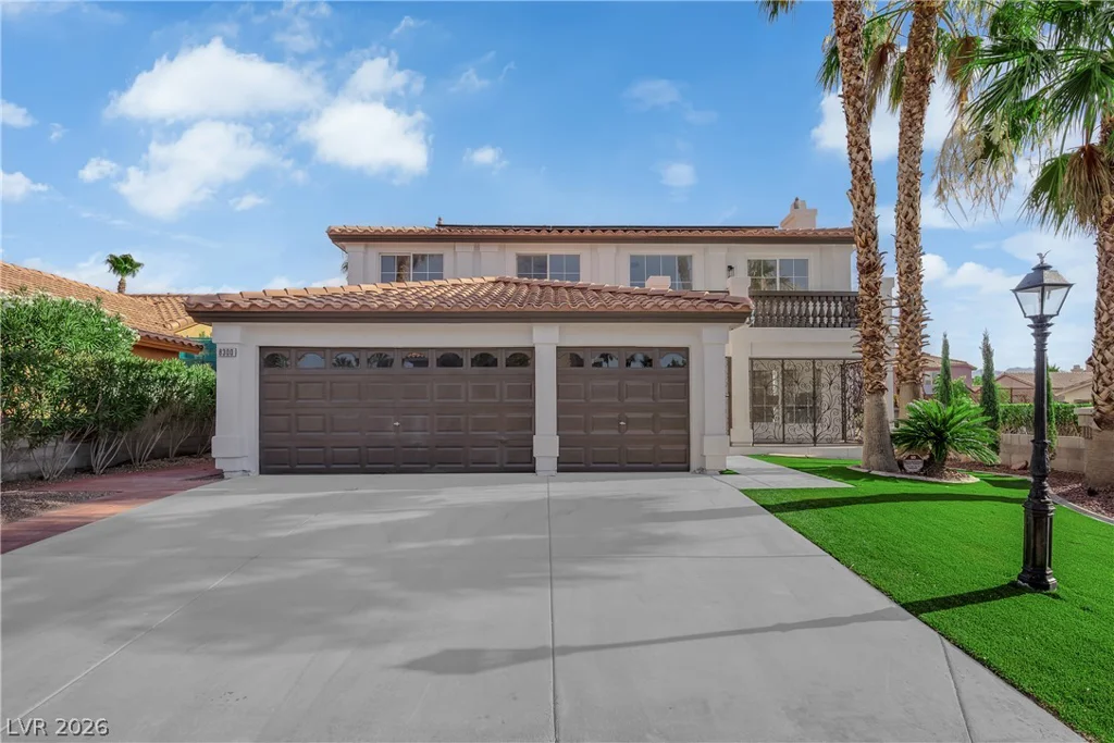 8300 Antler Ridge, Las Vegas, NV 89149