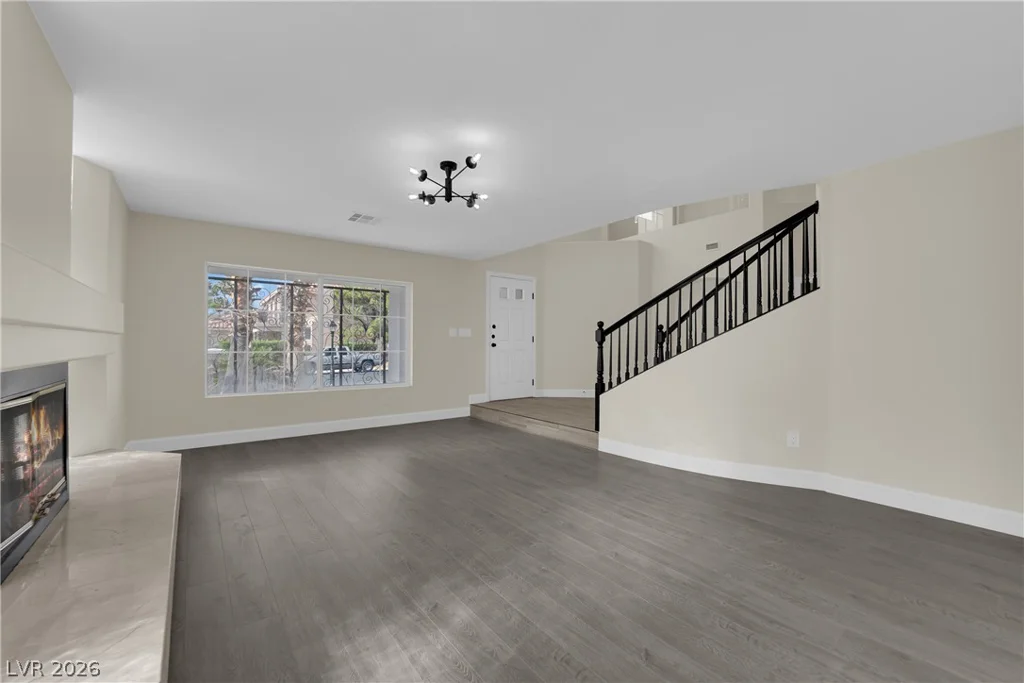8300 Antler Ridge, Las Vegas, NV 89149