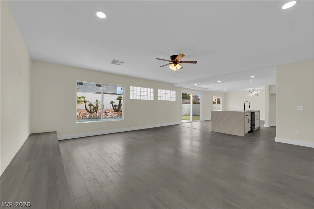 8300 Antler Ridge, Las Vegas, NV 89149