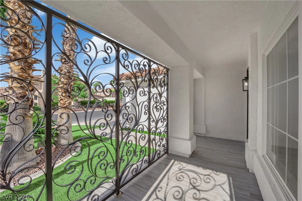 8300 Antler Ridge, Las Vegas, NV 89149