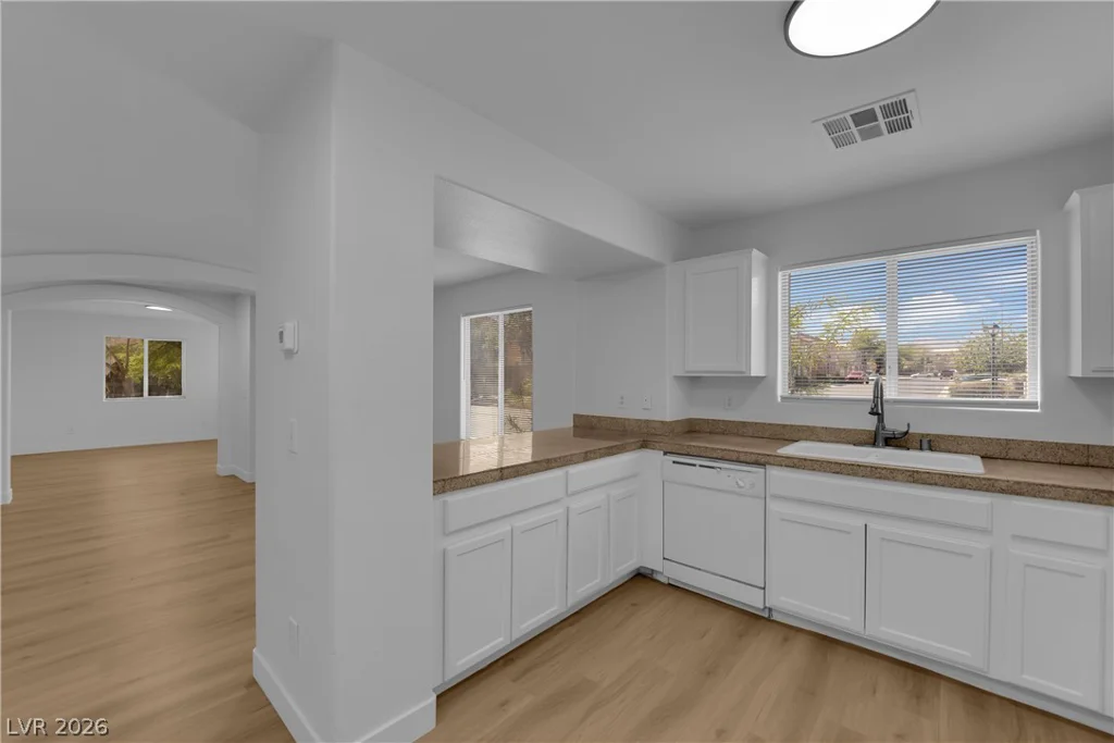 6976 Smiling Cloud, Henderson, NV 89011