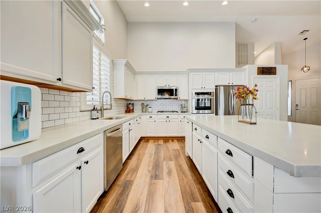 11217 Newbury Hills, Las Vegas, NV 89138