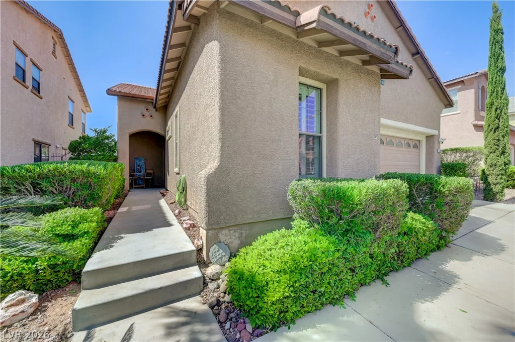 11217 Newbury Hills, Las Vegas, NV 89138