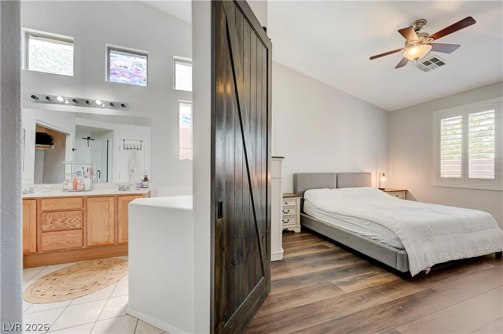 11217 Newbury Hills, Las Vegas, NV 89138