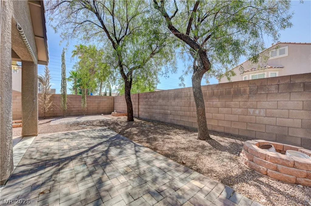11217 Newbury Hills, Las Vegas, NV 89138
