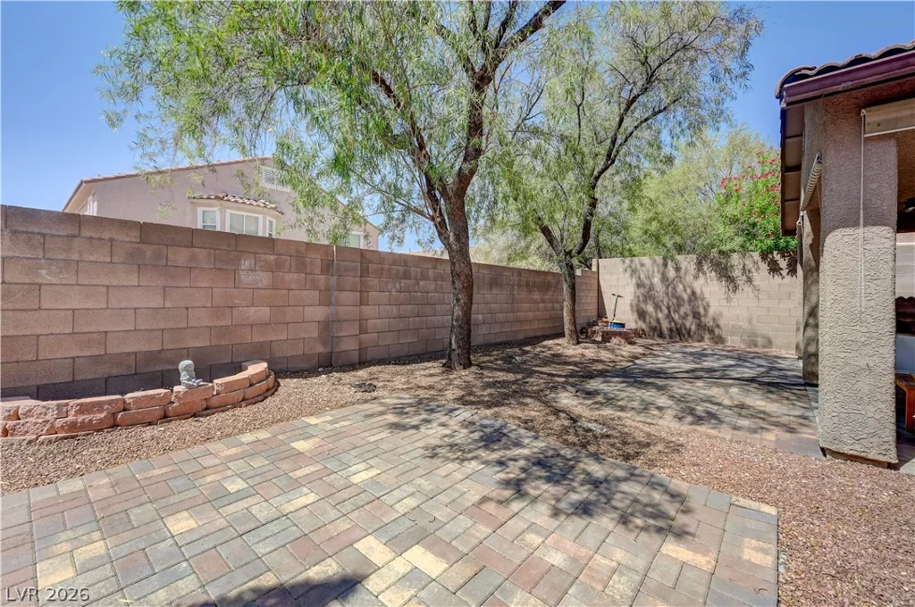 11217 Newbury Hills, Las Vegas, NV 89138