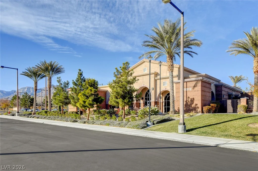 11217 Newbury Hills, Las Vegas, NV 89138