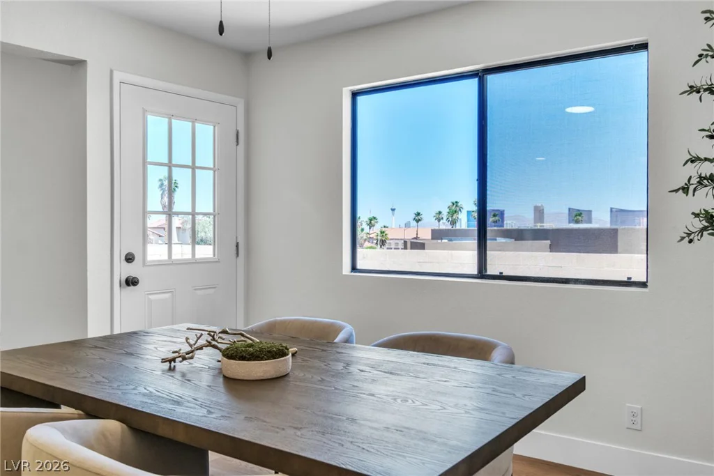 3924 Delos, Las Vegas, NV 89103