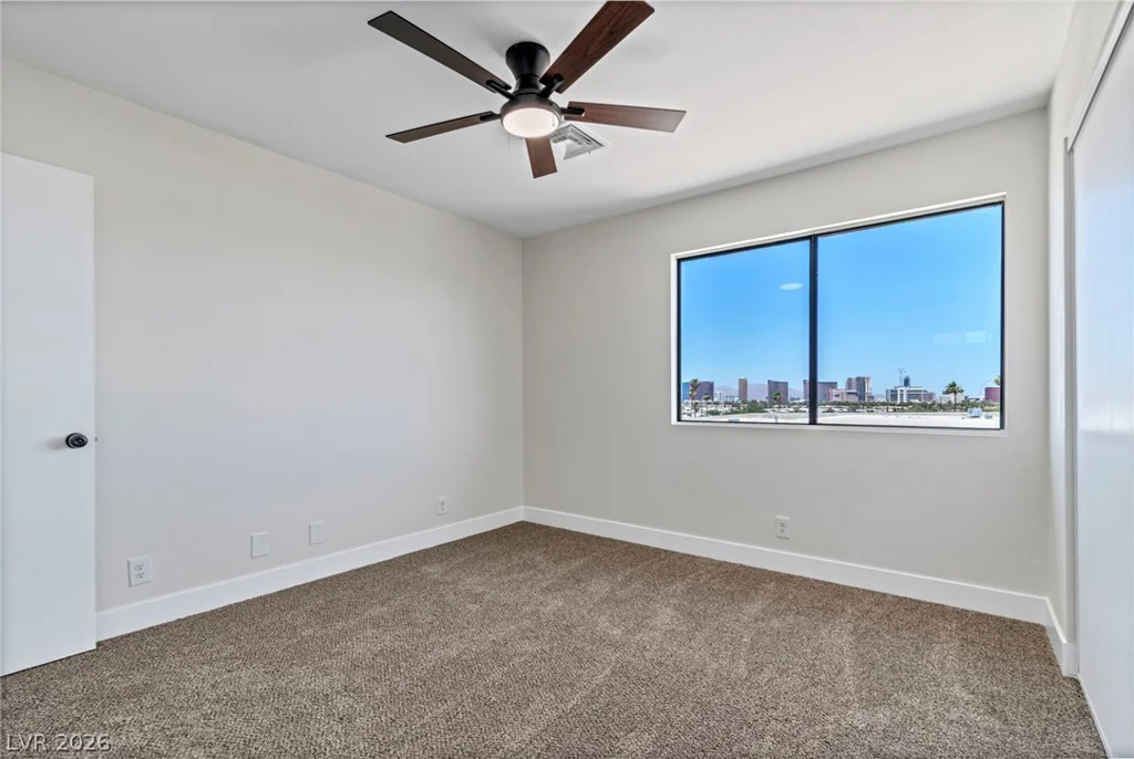 3924 Delos, Las Vegas, NV 89103