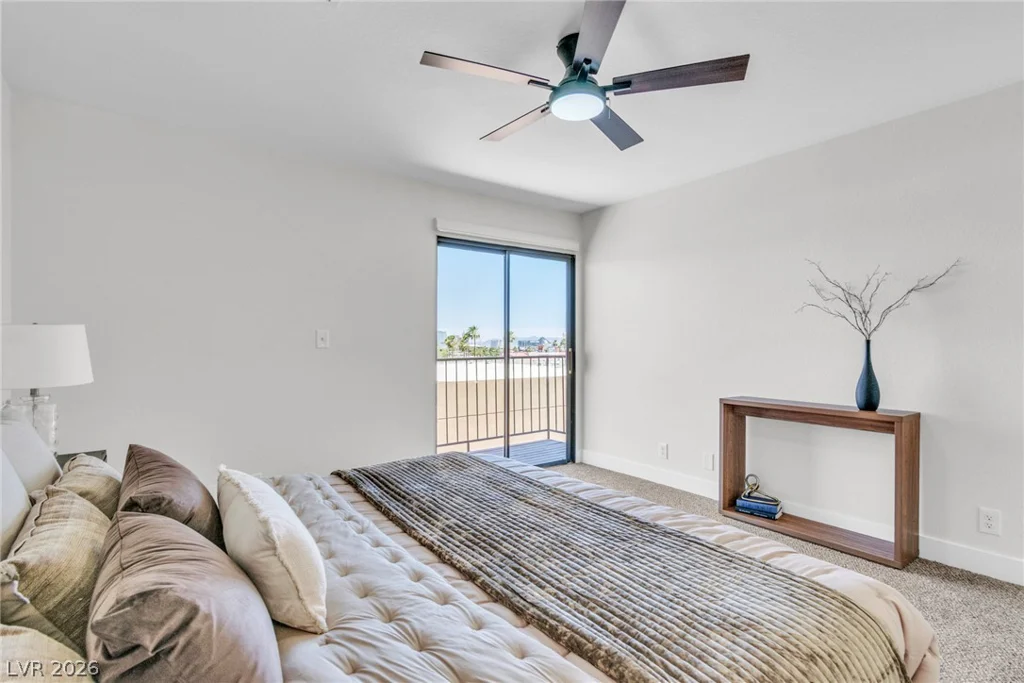 3924 Delos, Las Vegas, NV 89103