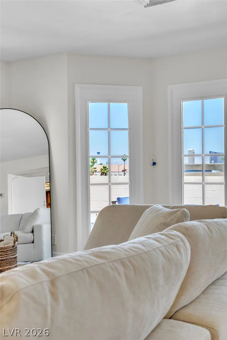3924 Delos, Las Vegas, NV 89103