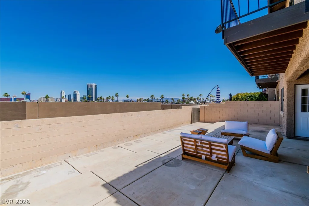 3924 Delos, Las Vegas, NV 89103