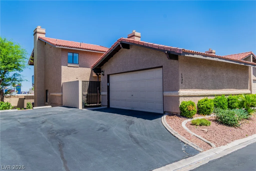3924 Delos, Las Vegas, NV 89103