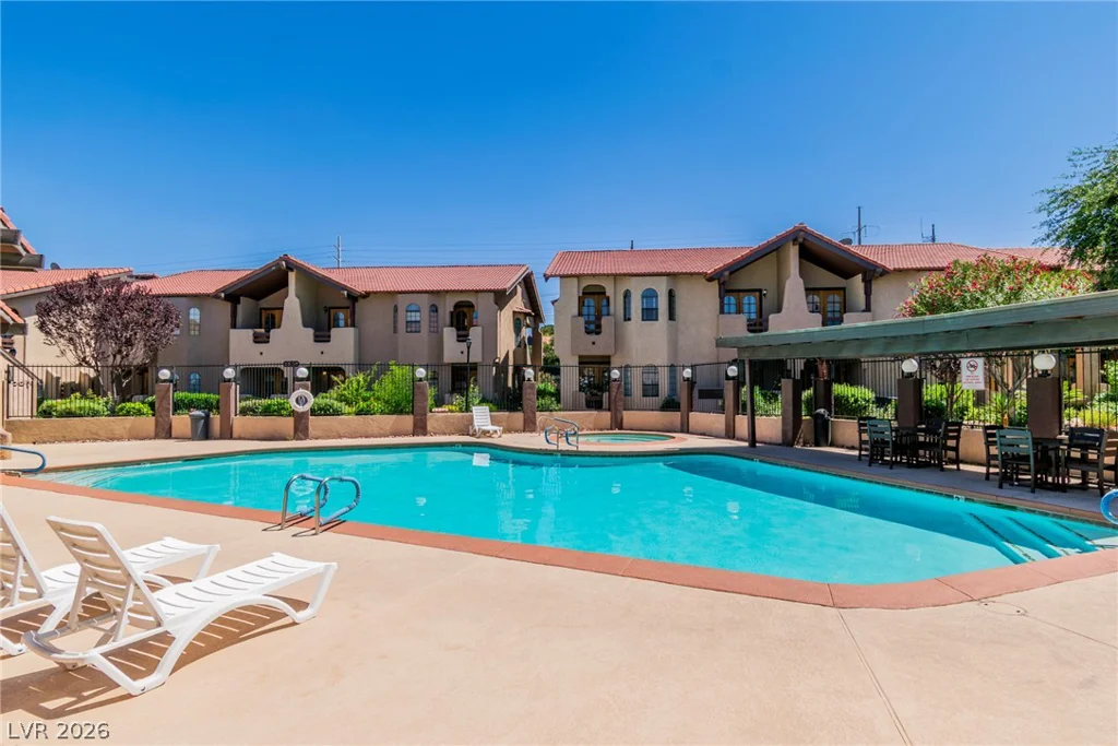 3924 Delos, Las Vegas, NV 89103