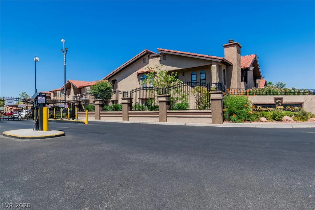 3924 Delos, Las Vegas, NV 89103