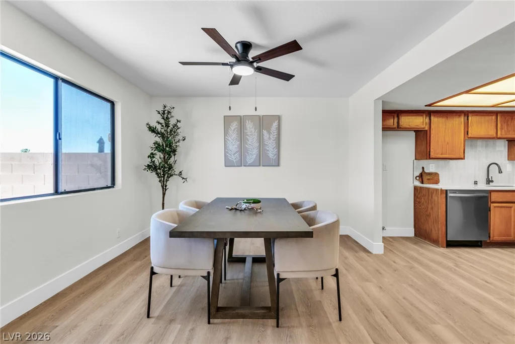 3924 Delos, Las Vegas, NV 89103