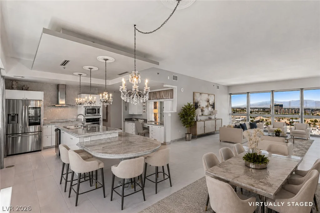 4471 Dean Martin, Las Vegas, NV 89103
