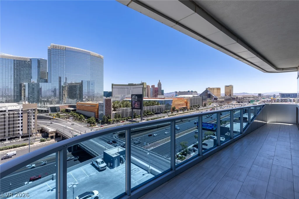 4471 Dean Martin, Las Vegas, NV 89103