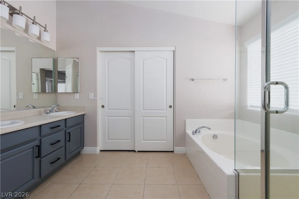 5124 Teal Petals, North Las Vegas, NV 89081